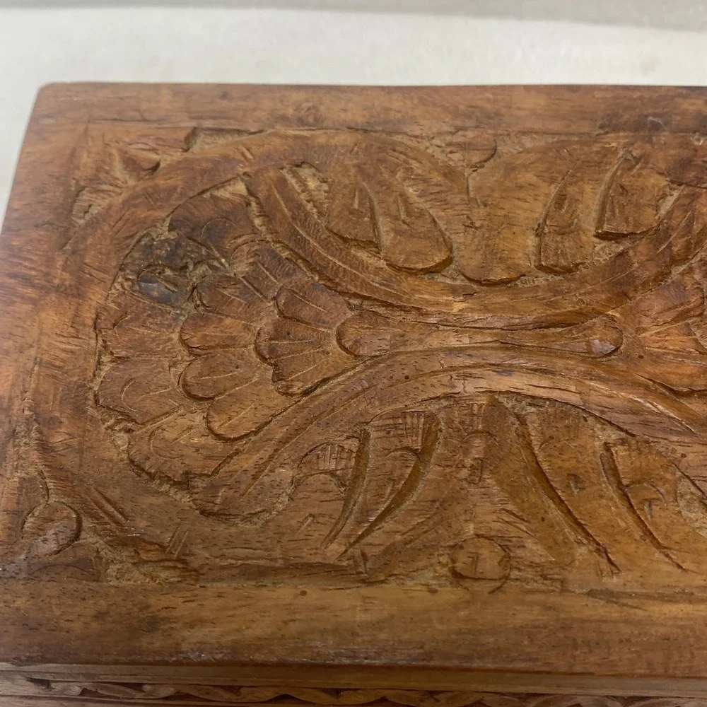 Hand‎ Carved Wooden Trinket Box Jewelry Keepsake Blue Velvet Lined